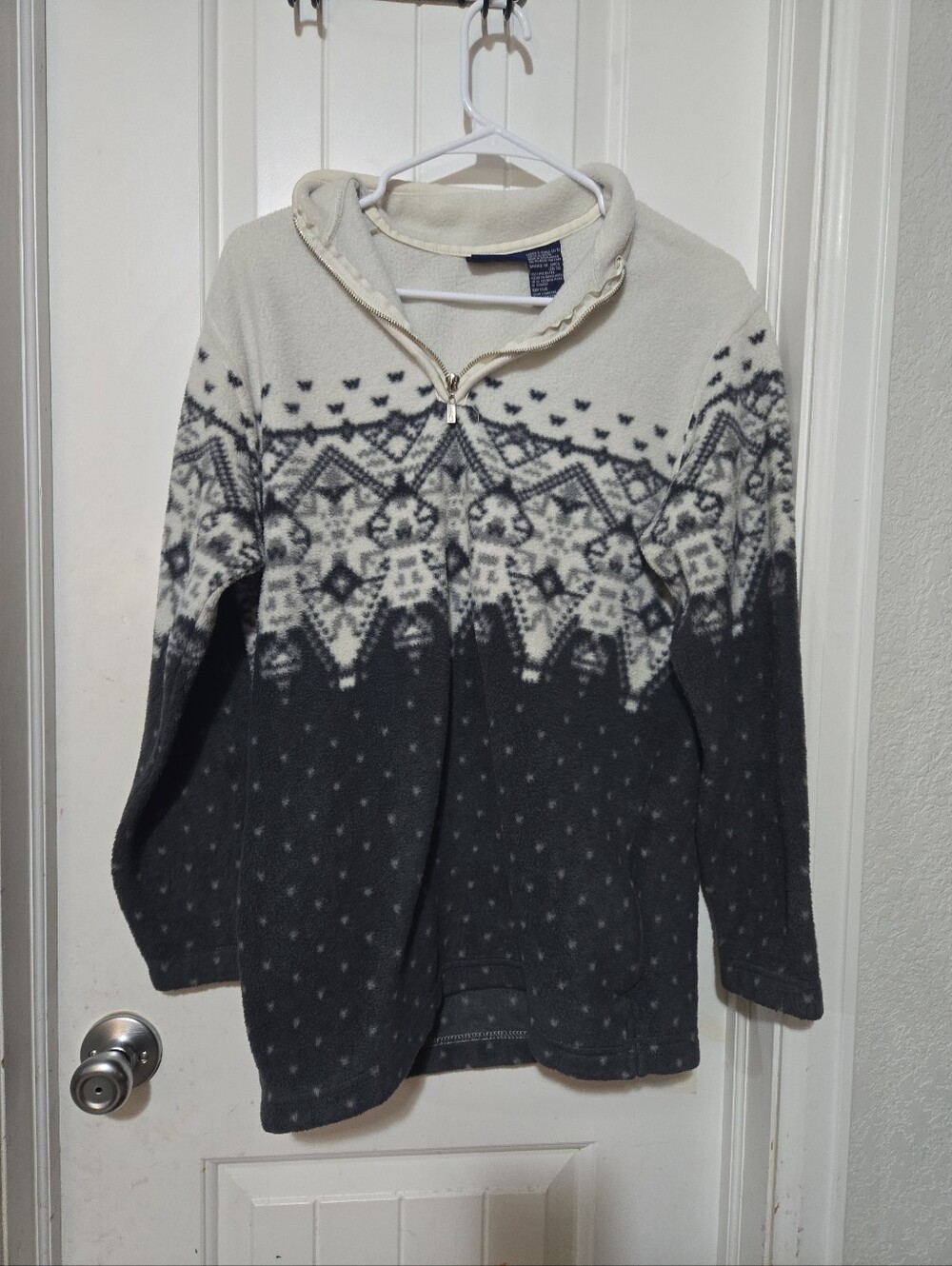 Catalina Fair Isle Fleece Pullover Women's Small Gray White Quarter Zip Winter
